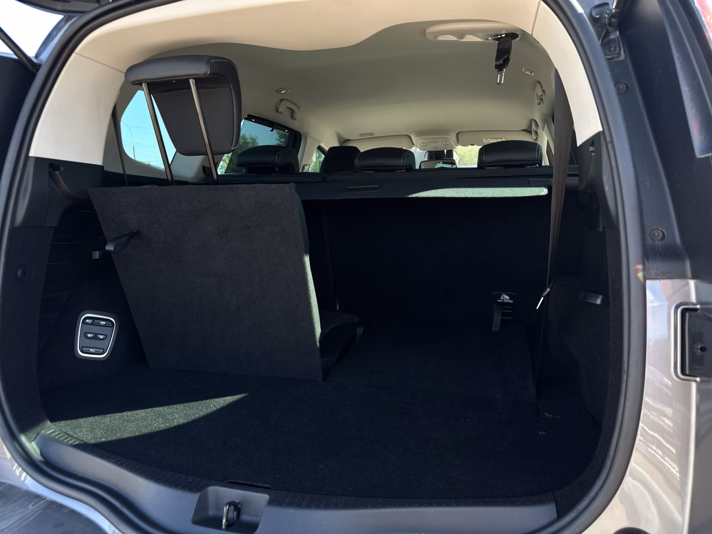 Renault Grand Scenic фото 11