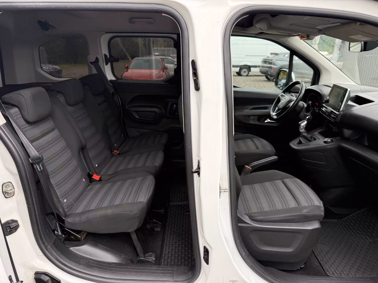 Opel Combo фото 8