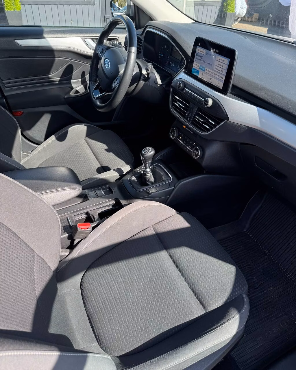 Ford Focus фото 14