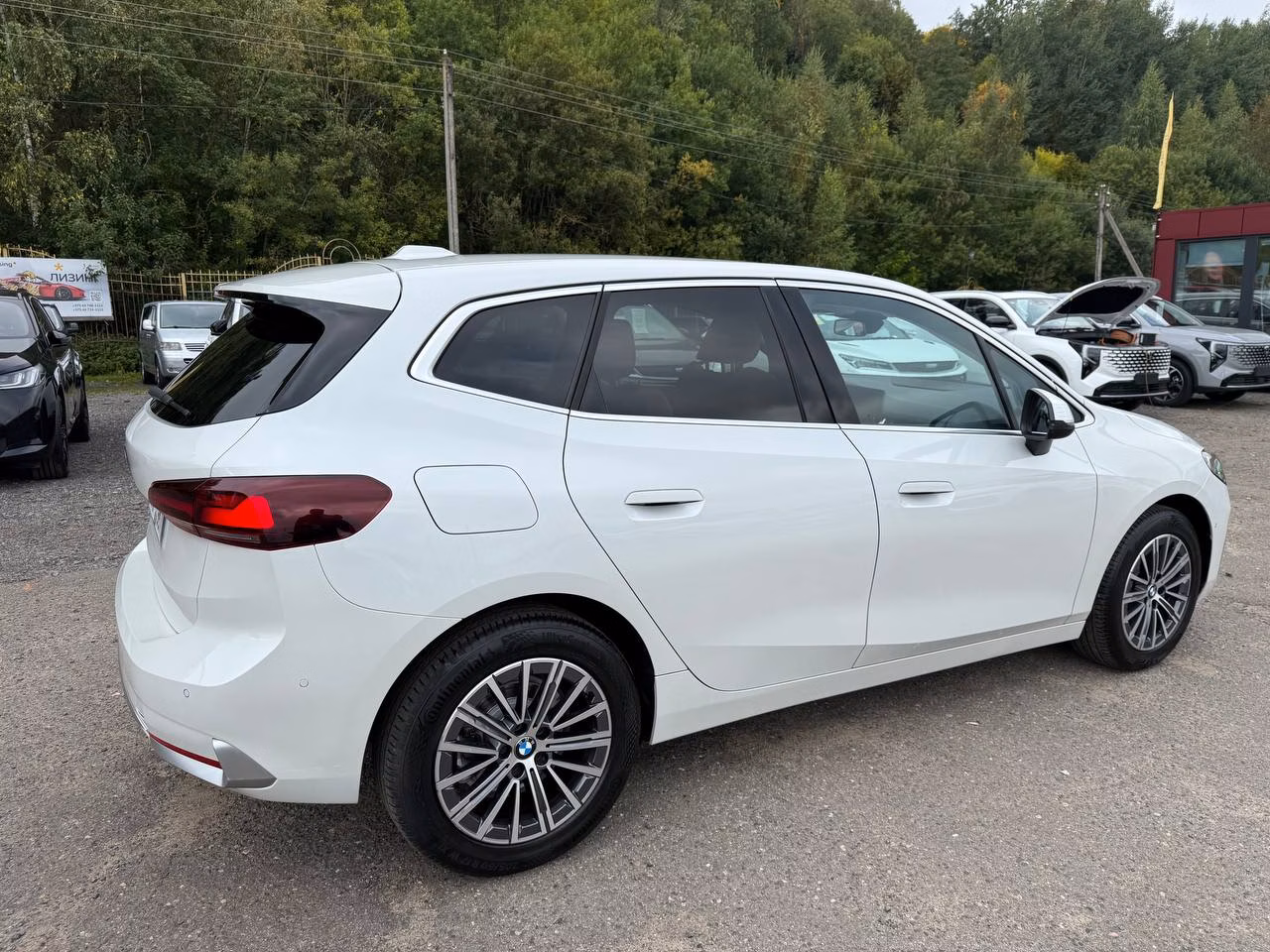 BMW 2 серия Active Tourer фото 6