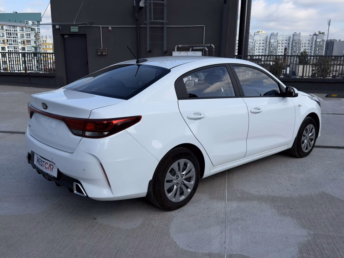 Kia Rio фото 4