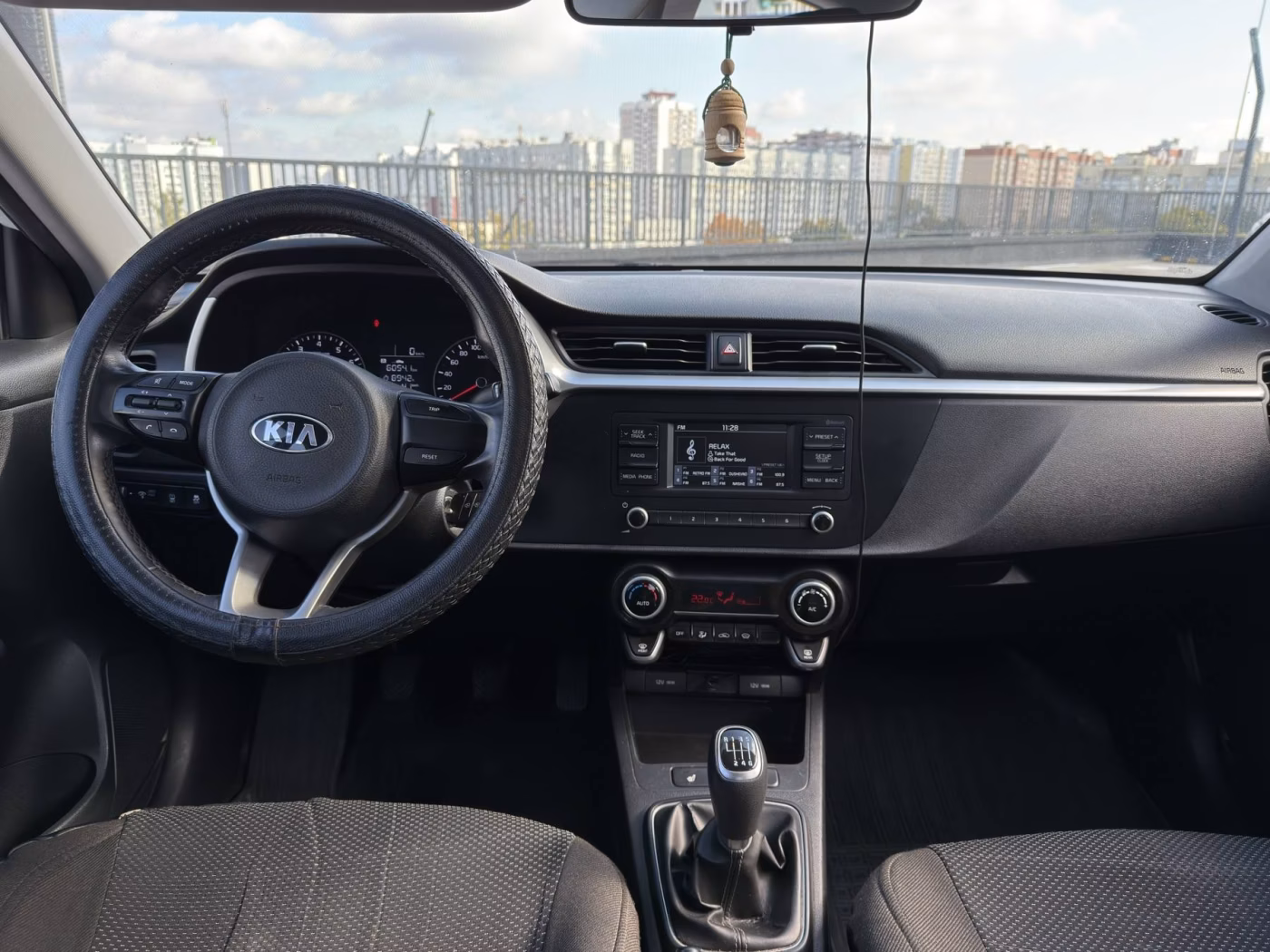 Kia Rio фото 8
