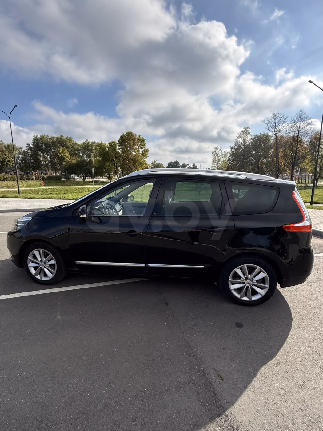 Renault Grand Scenic фото 7