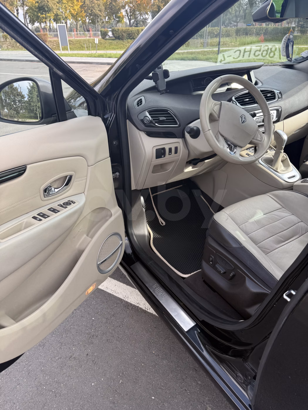 Renault Grand Scenic фото 12