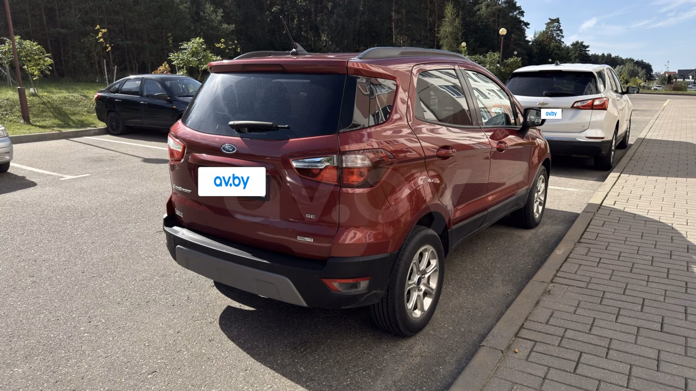 Ford EcoSport фото 2