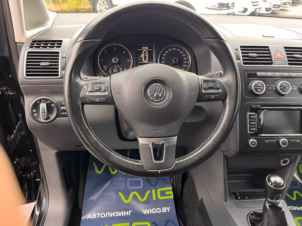 Volkswagen Touran фото 12