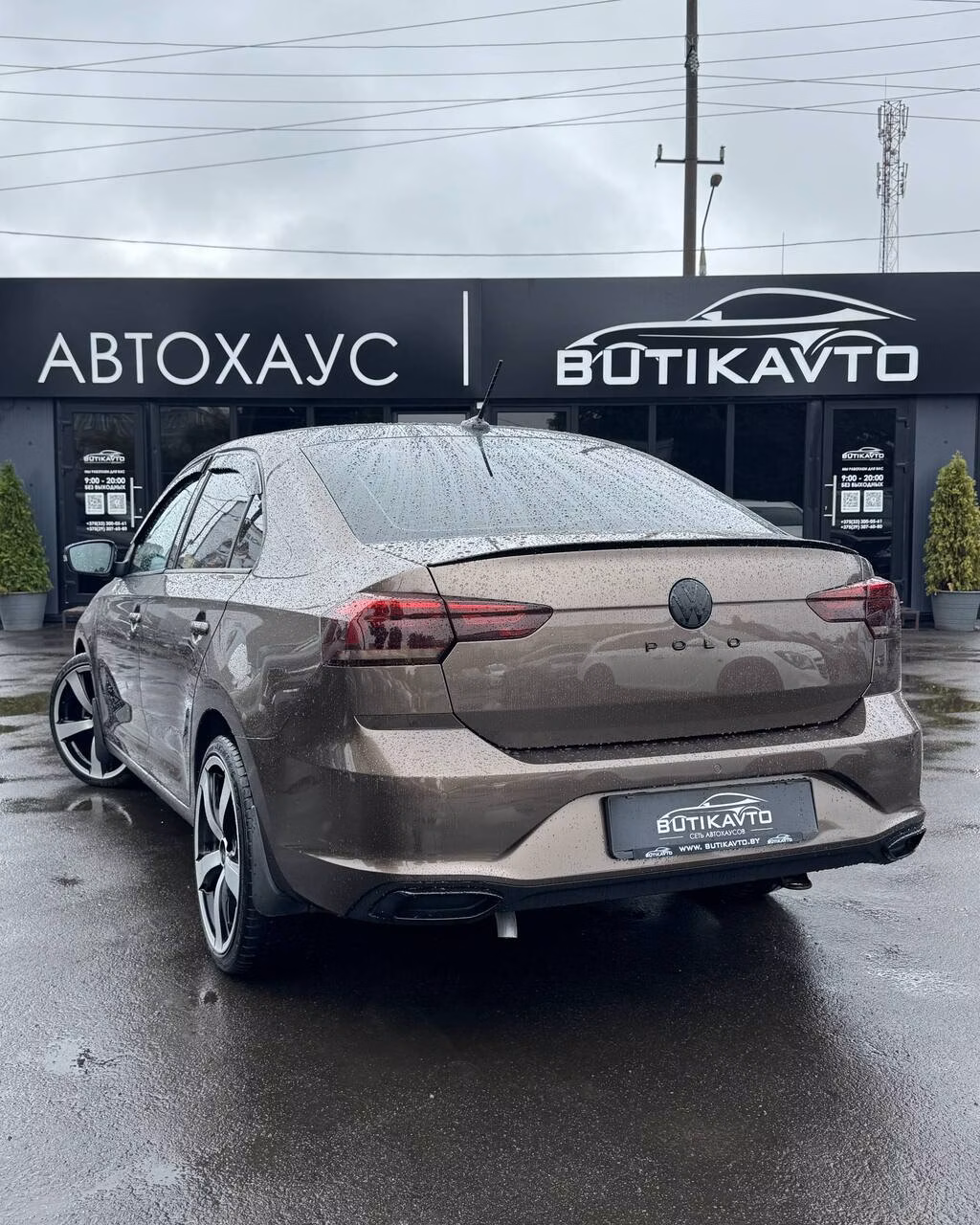 Volkswagen Polo Sedan фото 5
