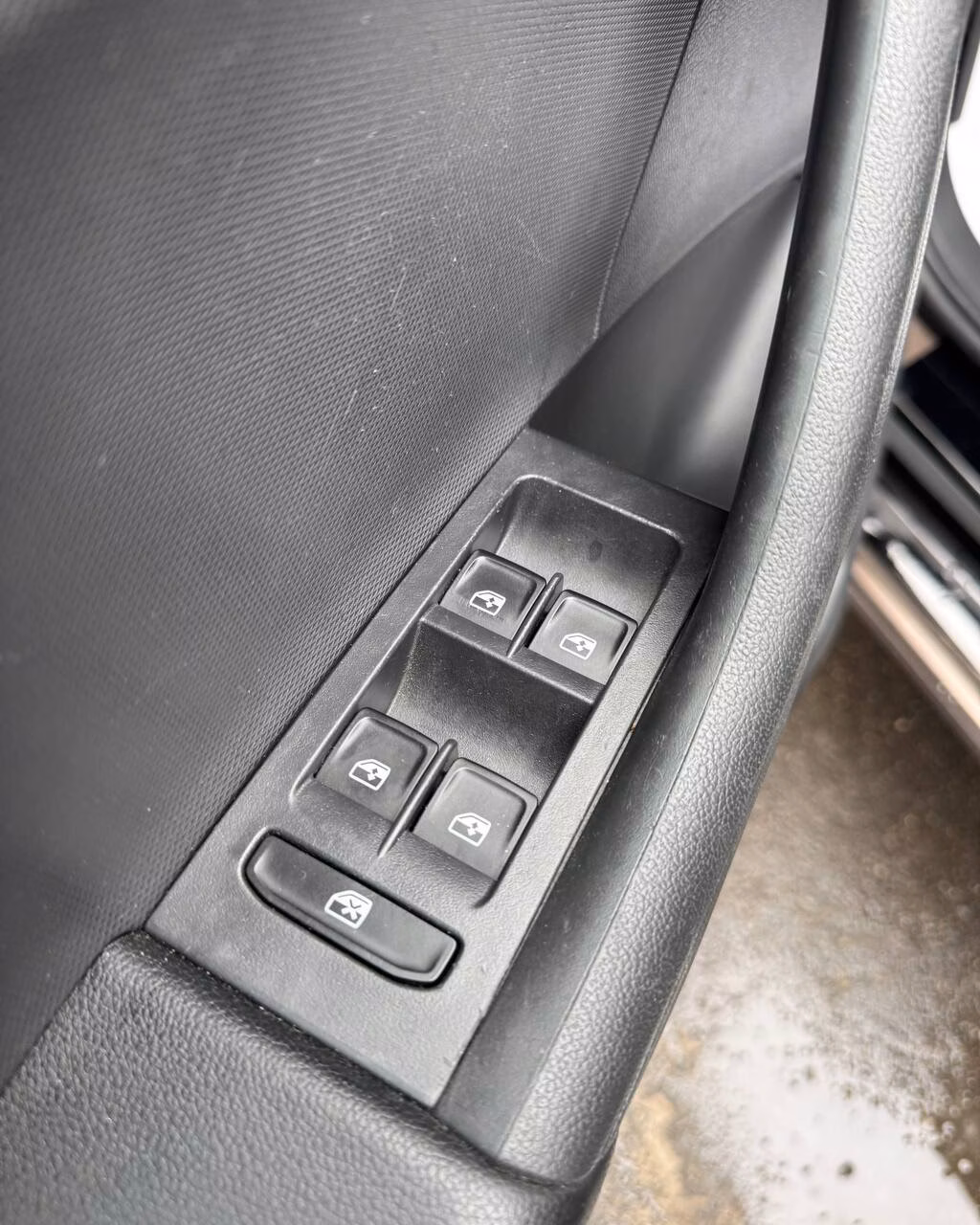 Volkswagen Polo Sedan фото 12