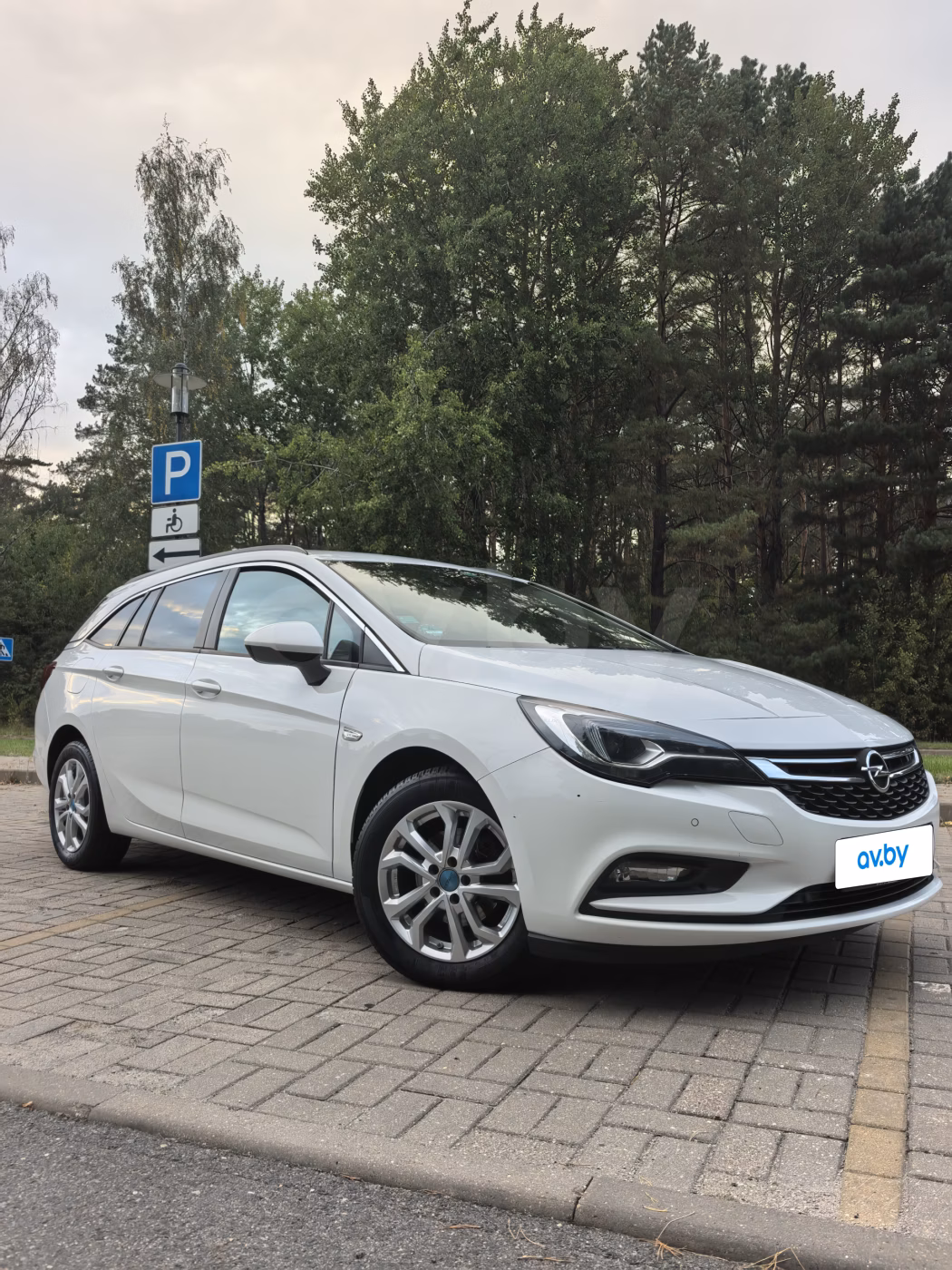 Opel Astra фото 9