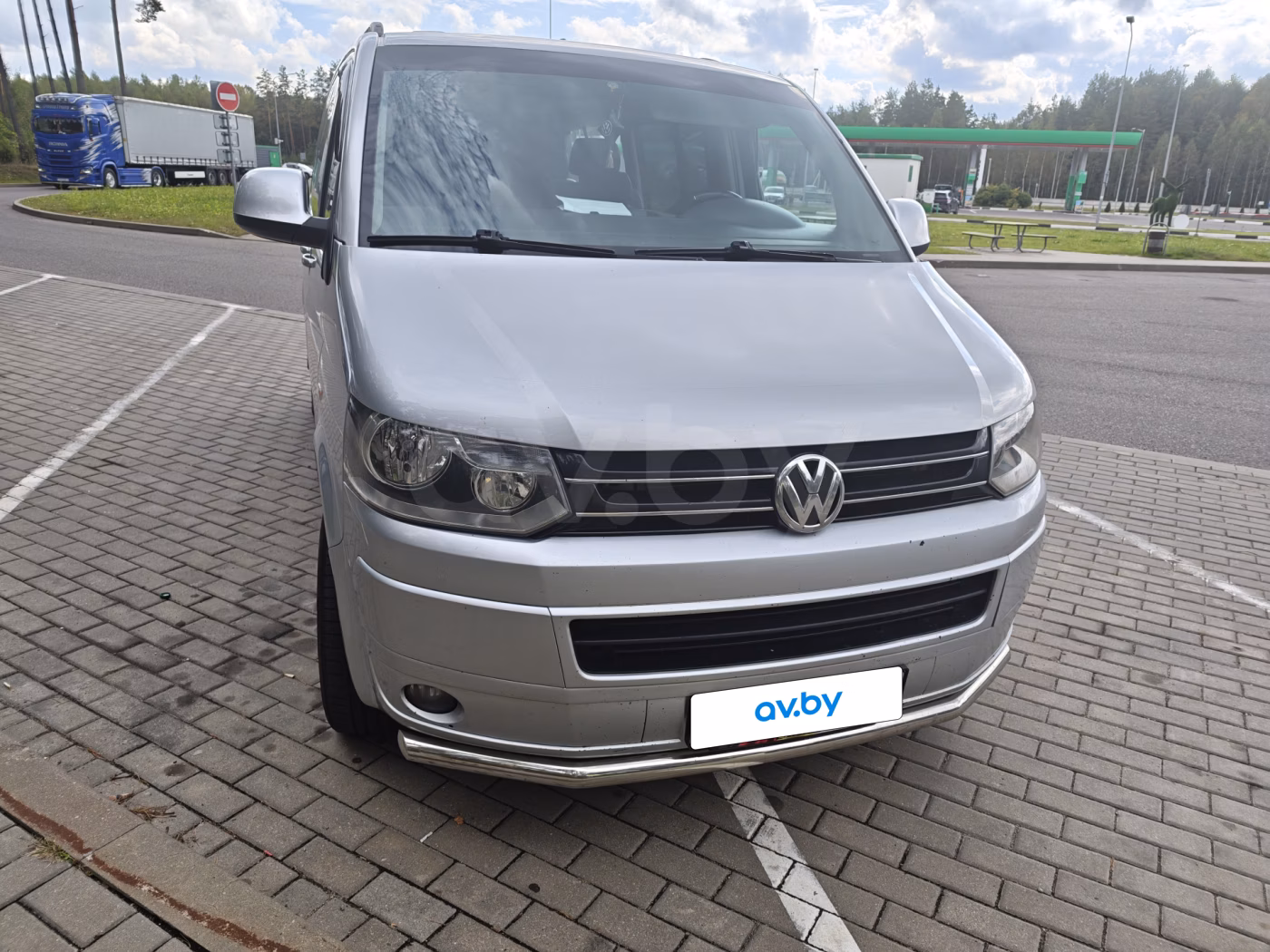 Volkswagen Caravelle фото 2