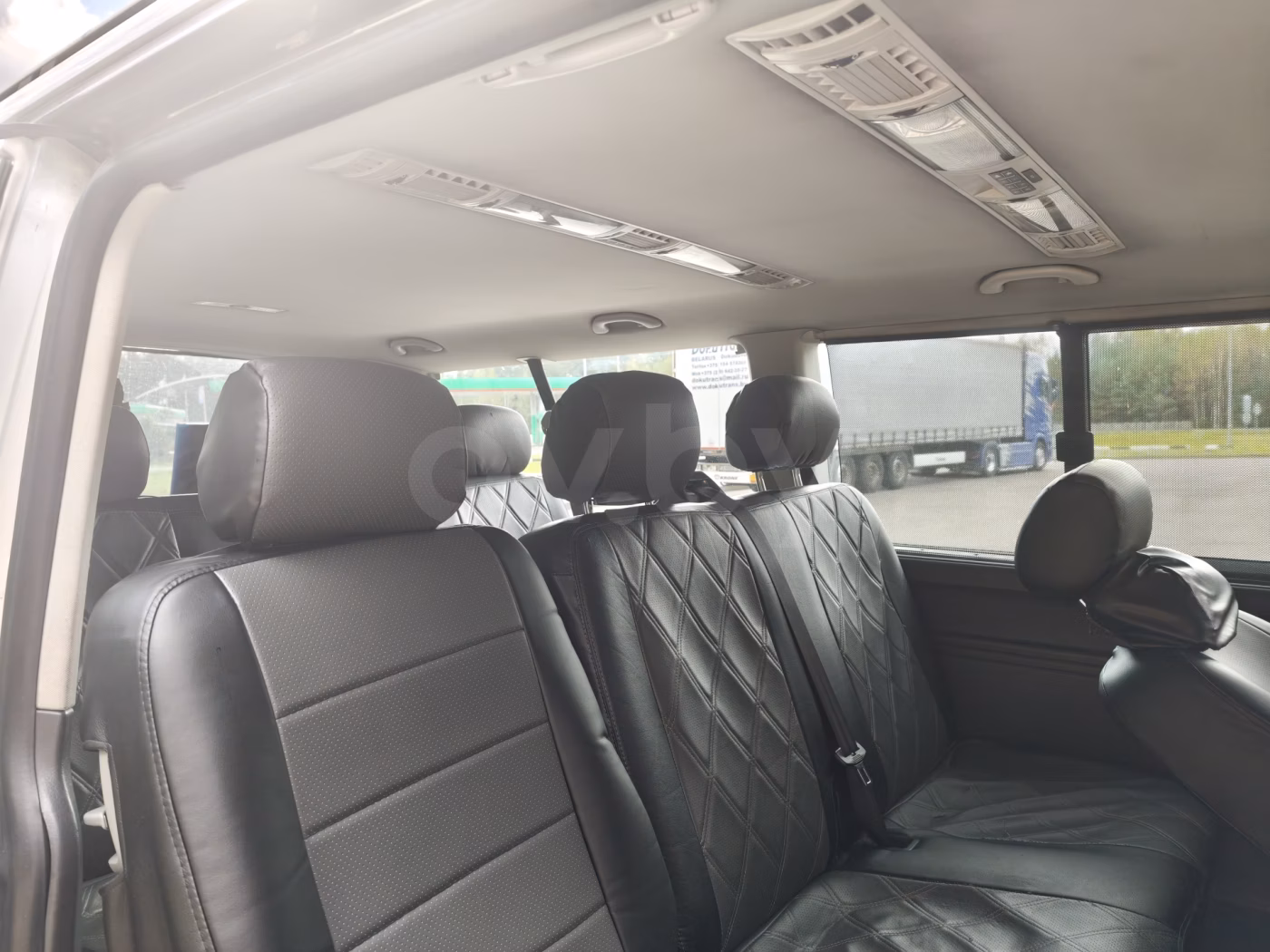 Volkswagen Caravelle фото 7
