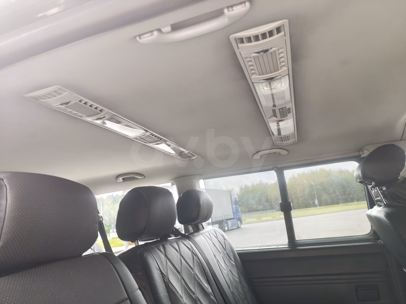 Volkswagen Caravelle фото 12