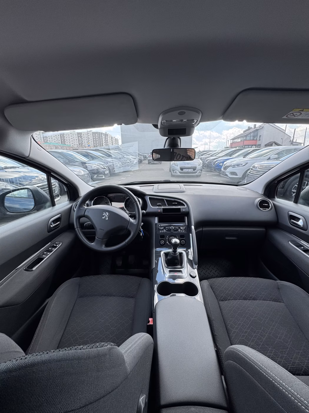 Peugeot 3008 фото 10