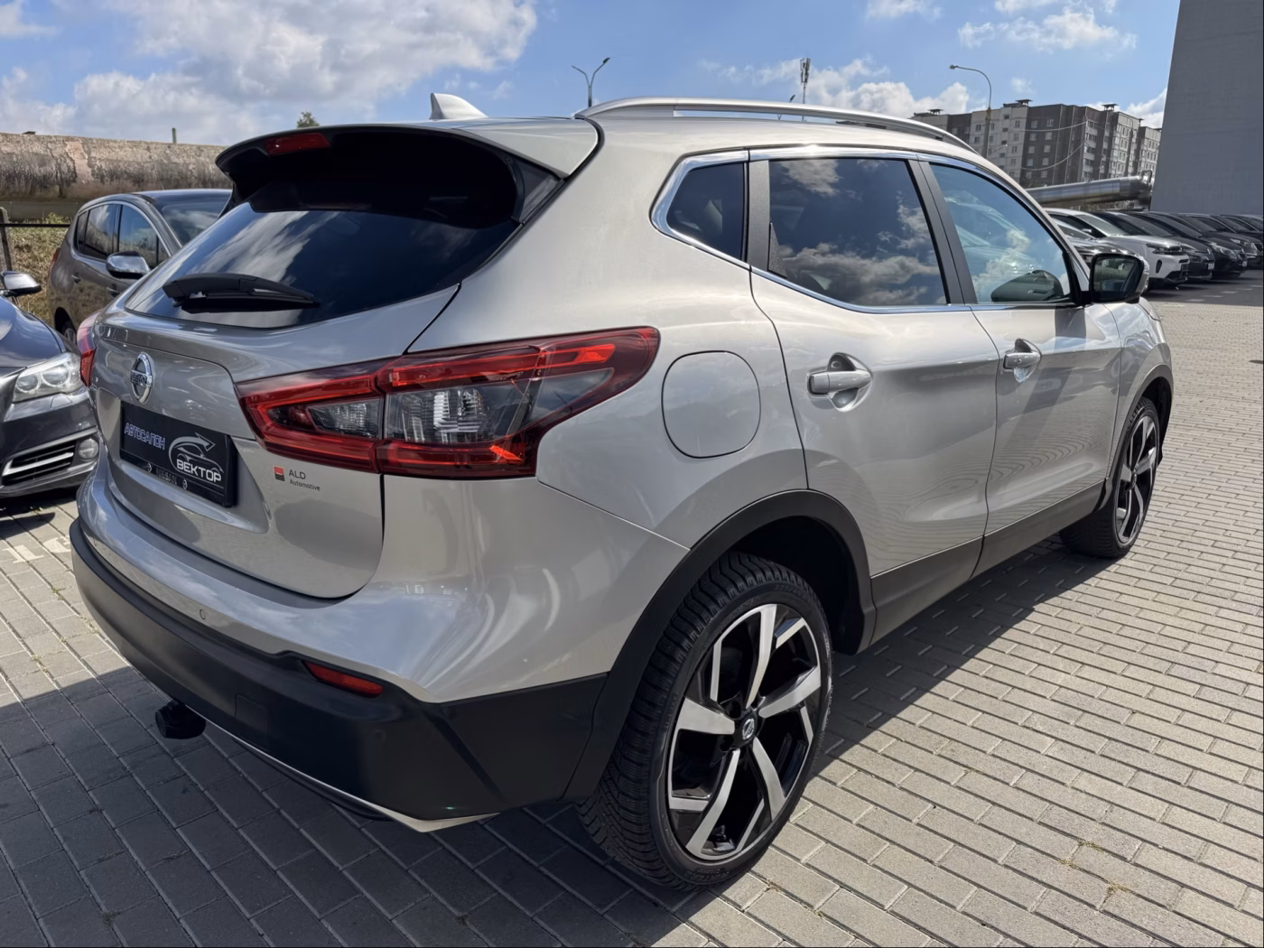 Nissan Qashqai фото 6
