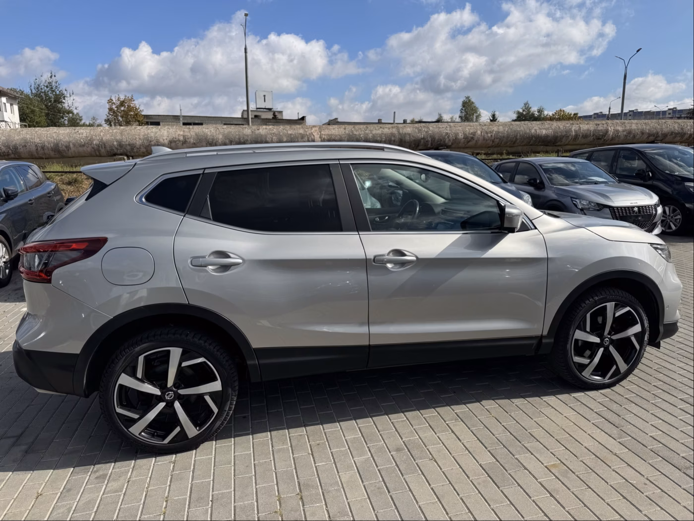 Nissan Qashqai фото 7
