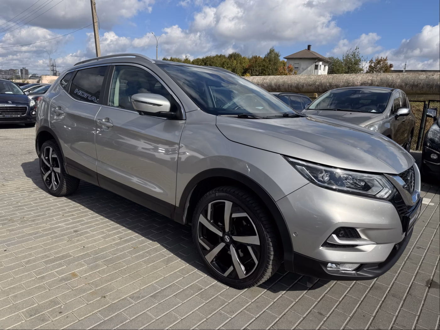 Nissan Qashqai фото 8