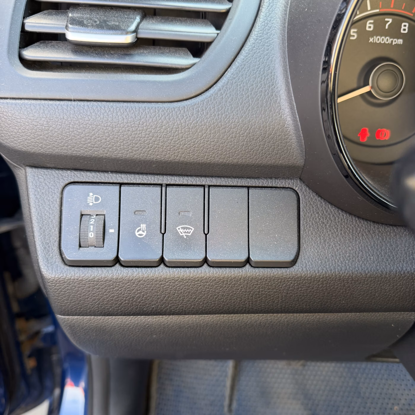 Kia Rio фото 12