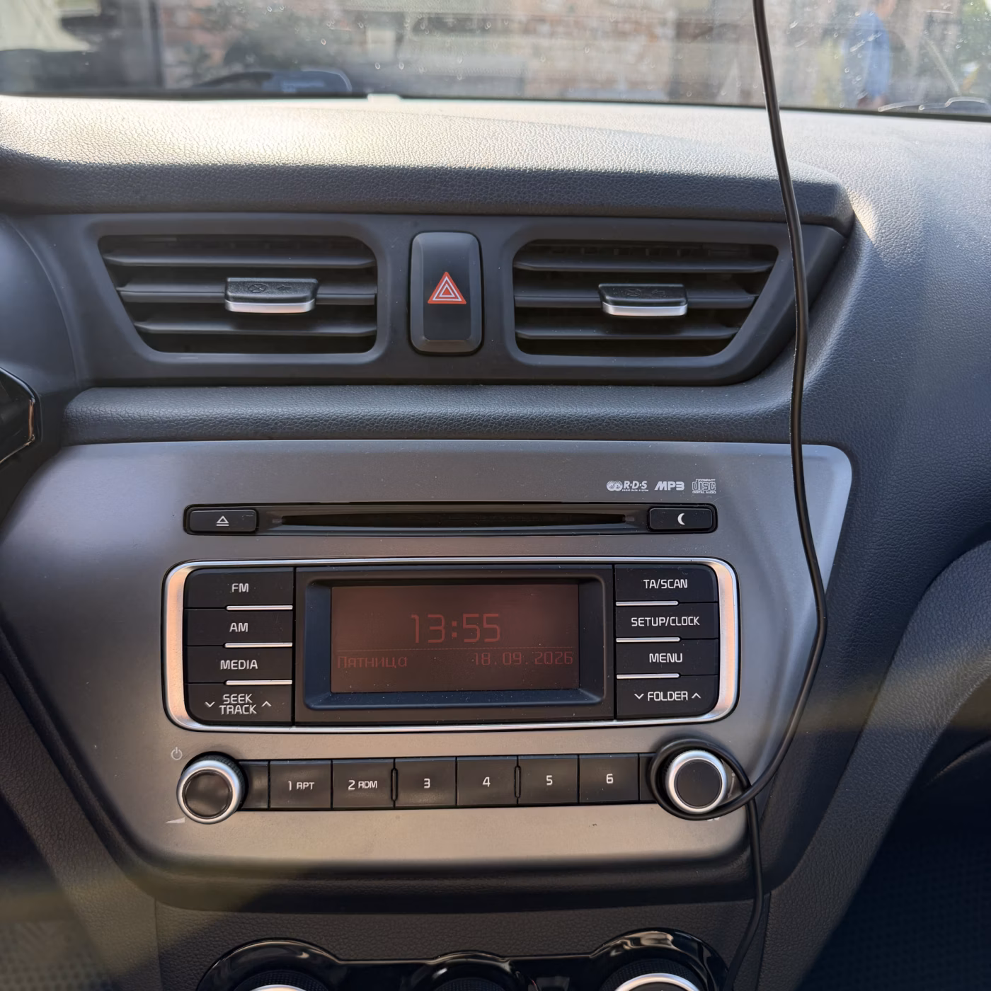 Kia Rio фото 14