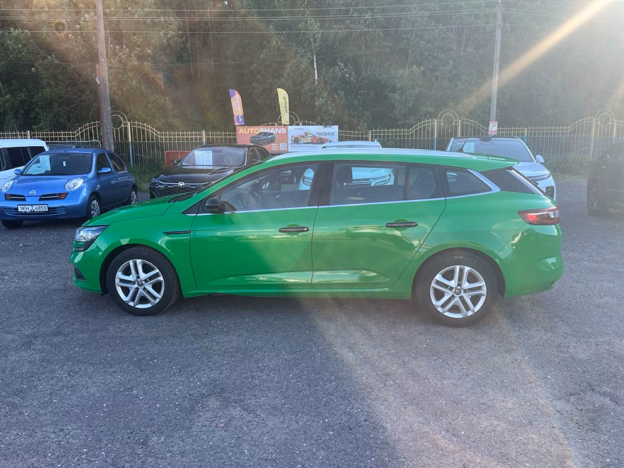 Renault Megane фото 2