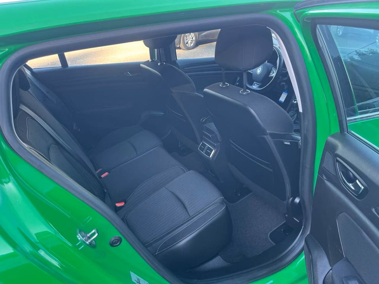 Renault Megane фото 6