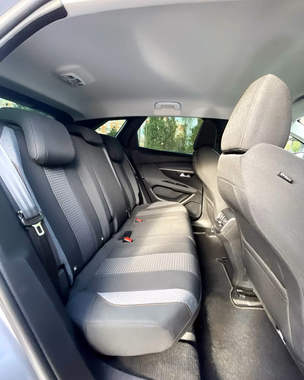 Peugeot 3008 фото 9