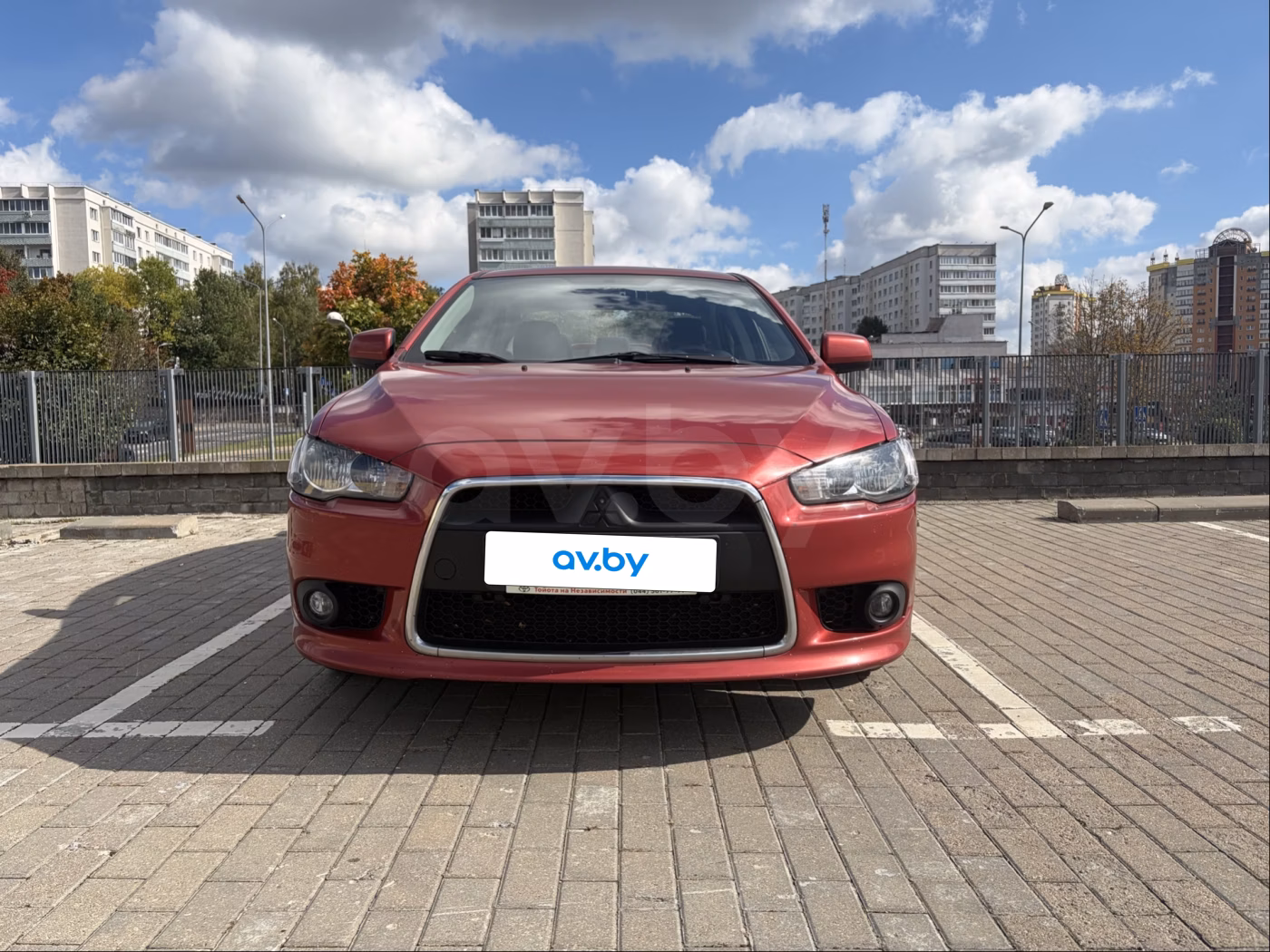 Mitsubishi Lancer фото 2