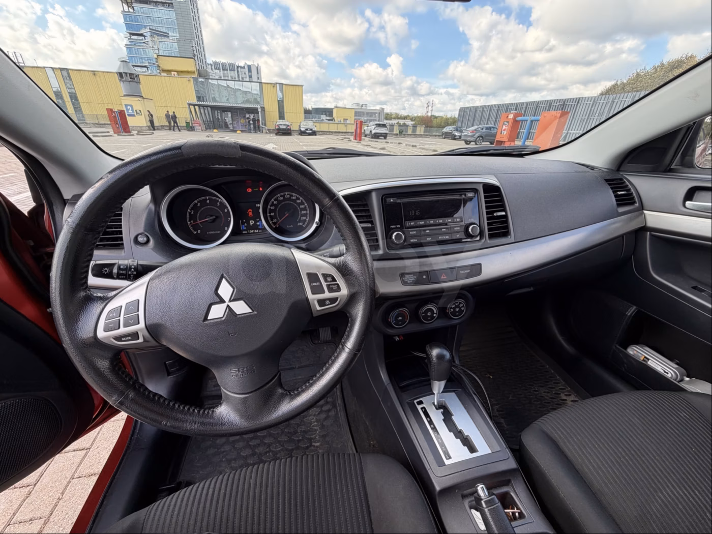 Mitsubishi Lancer фото 7