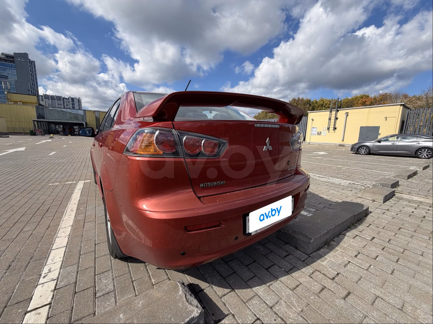 Mitsubishi Lancer фото 15