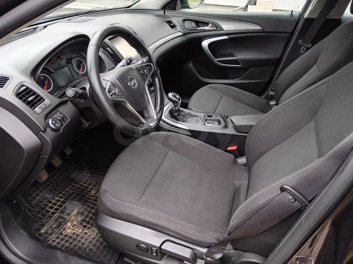 Opel Insignia фото 12