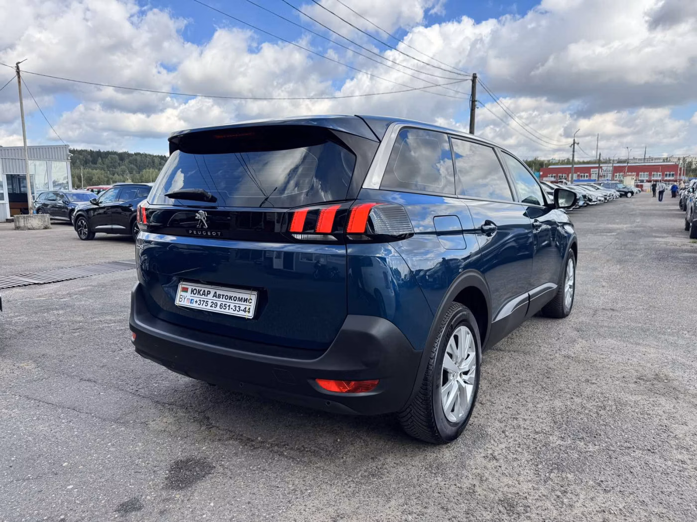 Peugeot 5008 фото 5