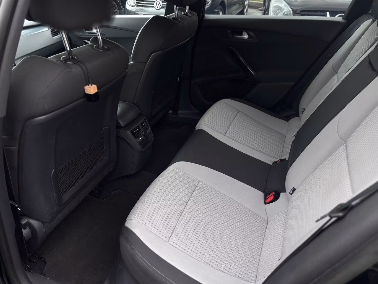 Peugeot 508 фото 16