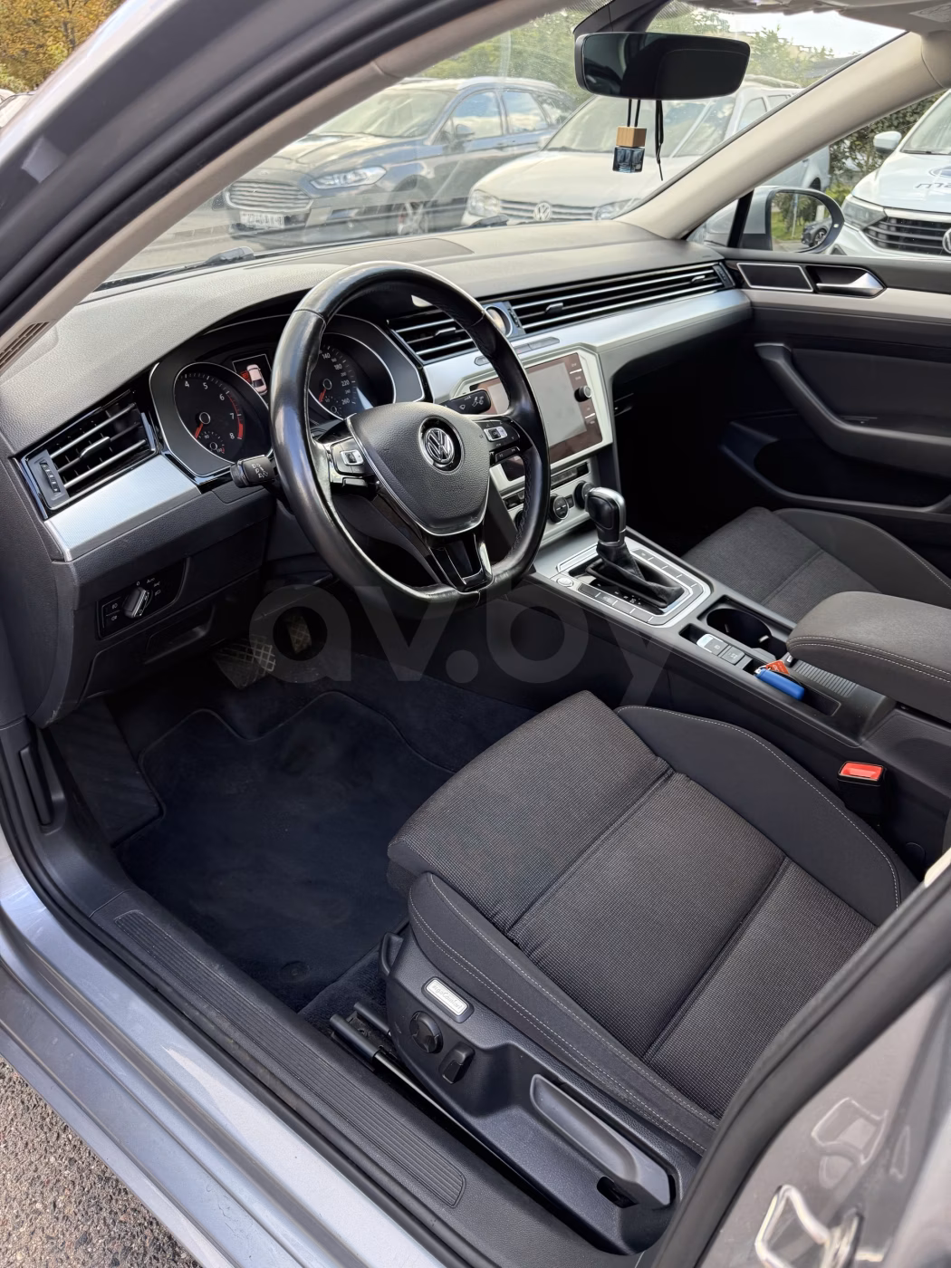 Volkswagen Passat фото 17
