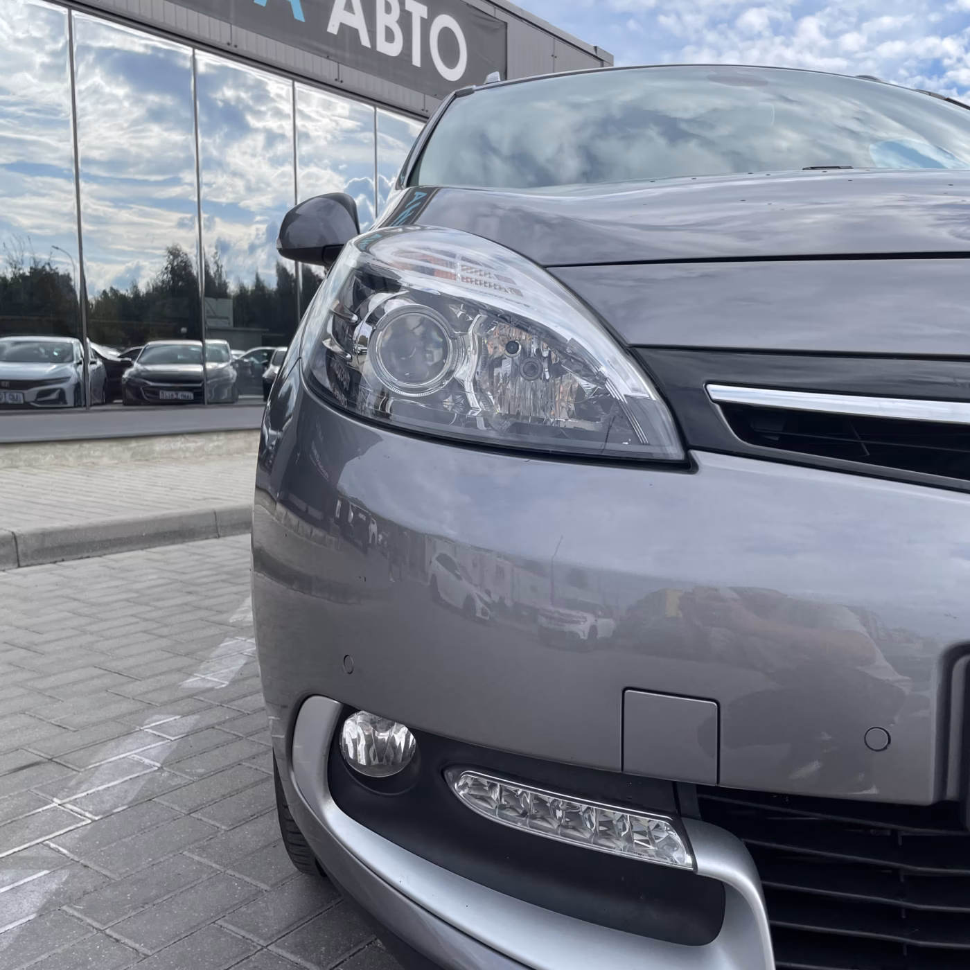Renault Grand Scenic фото 9