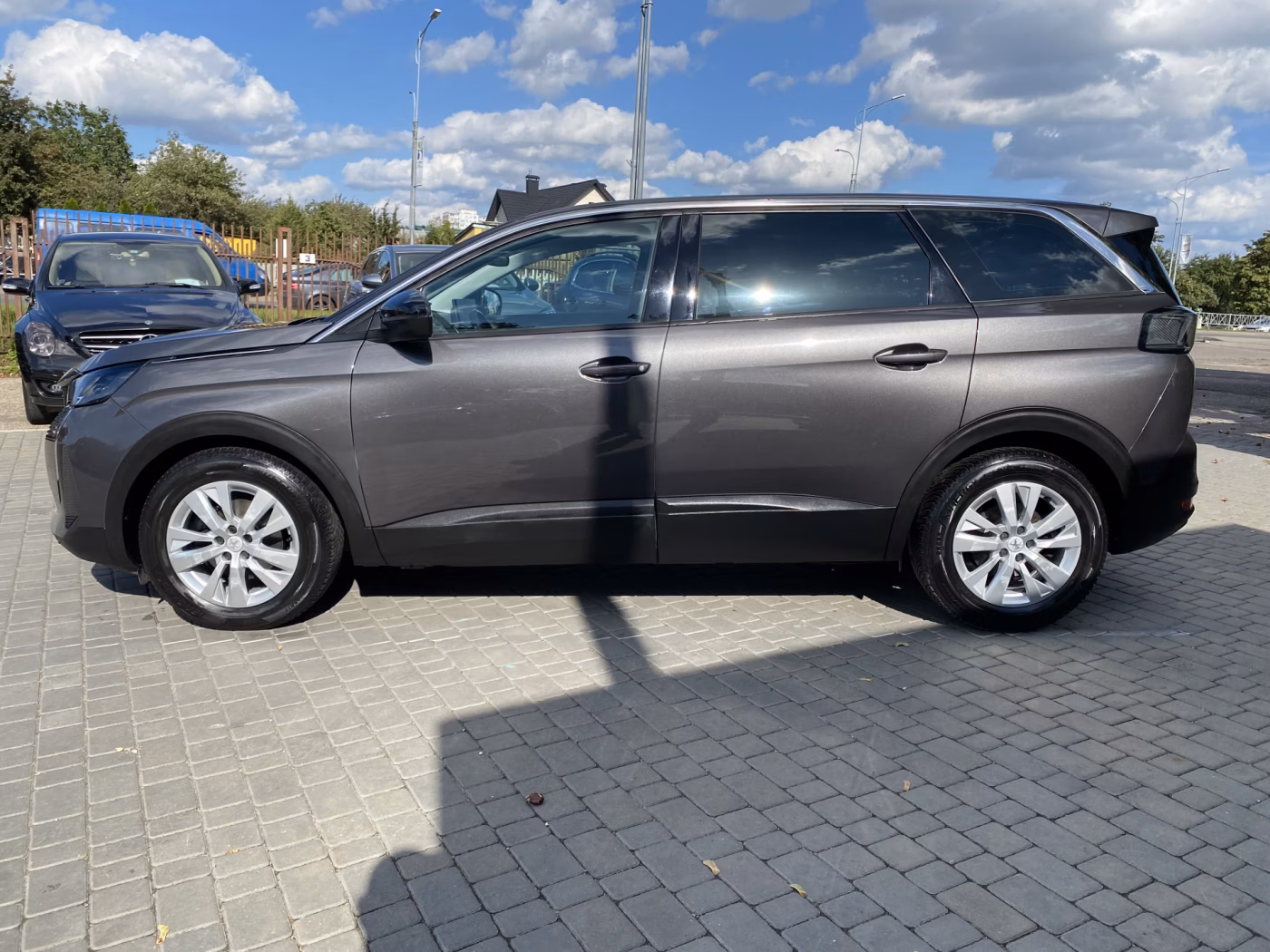 Peugeot 5008 фото 4