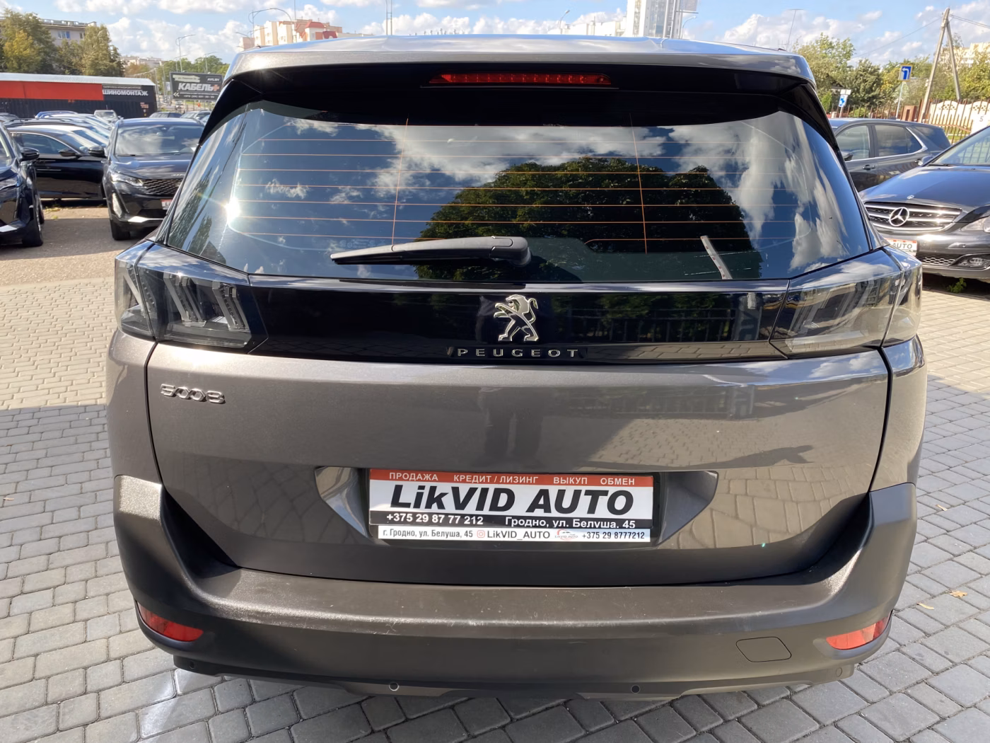 Peugeot 5008 фото 6