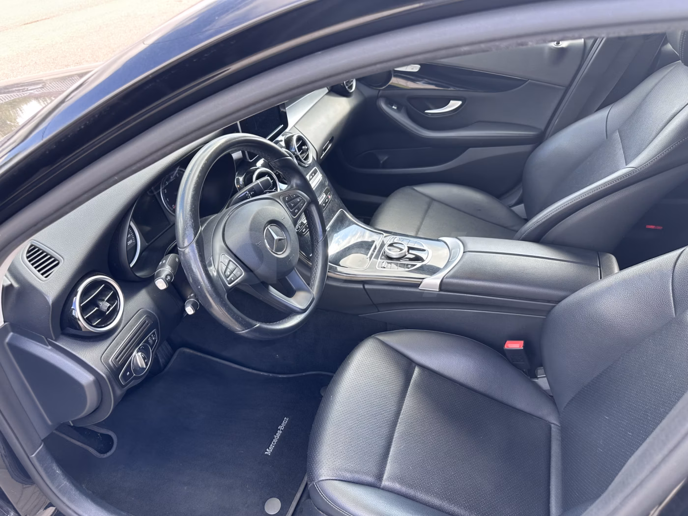Mercedes-Benz C-Класс фото 13