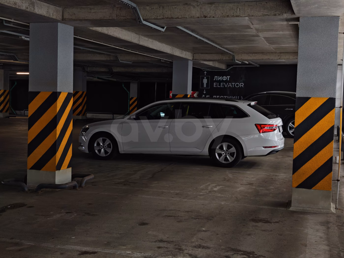 Skoda Superb фото 5