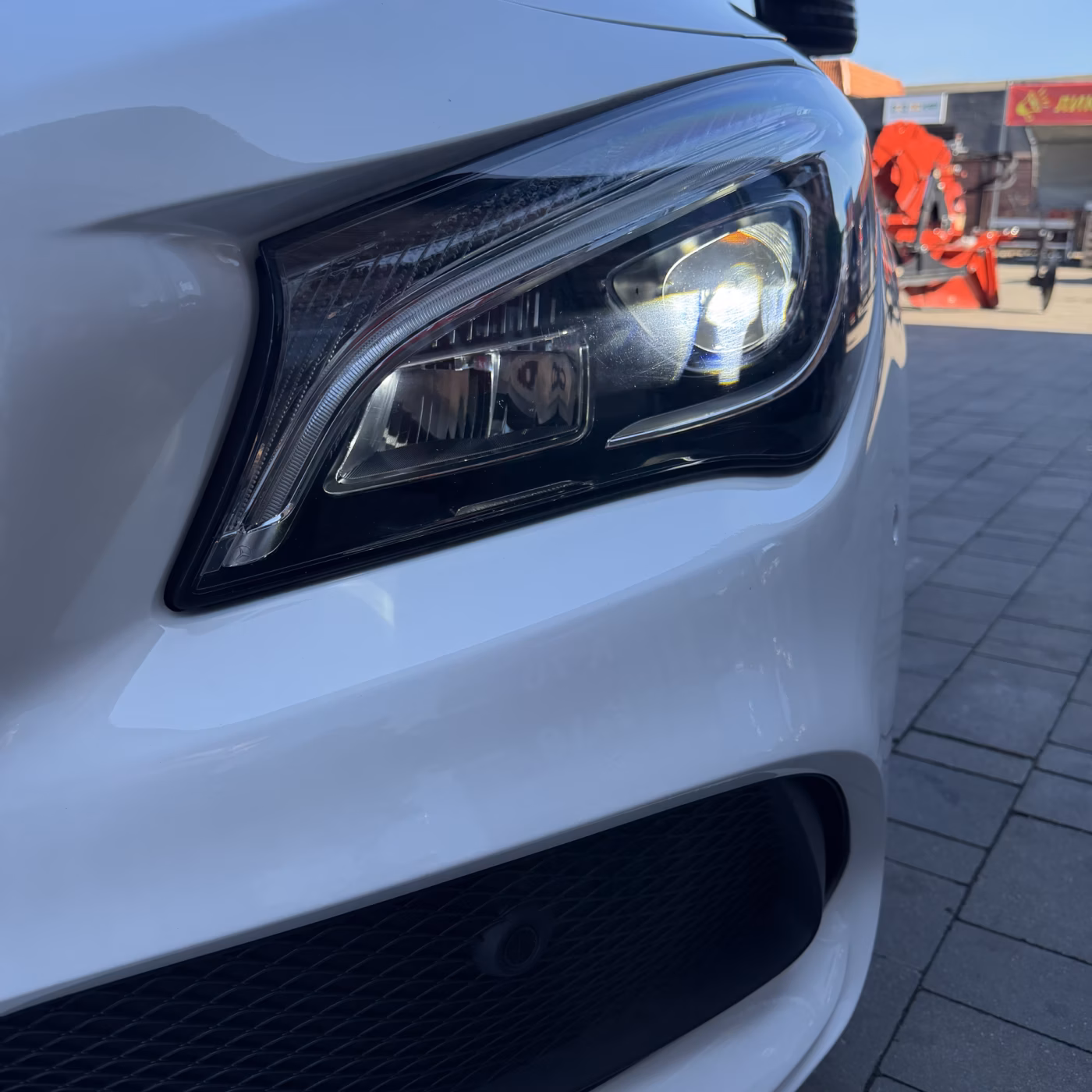 Mercedes-Benz CLA фото 8