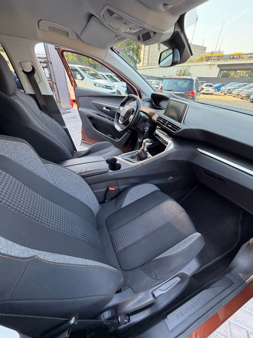 Peugeot 3008 фото 10