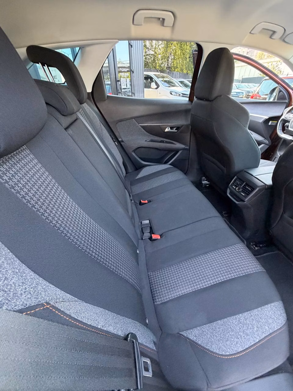 Peugeot 3008 фото 11