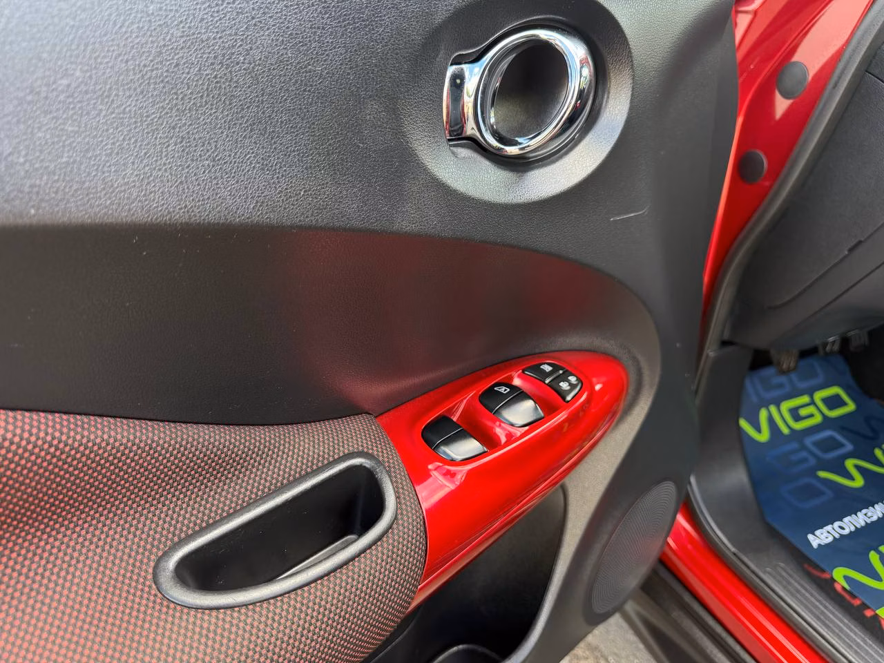 Nissan Juke фото 12