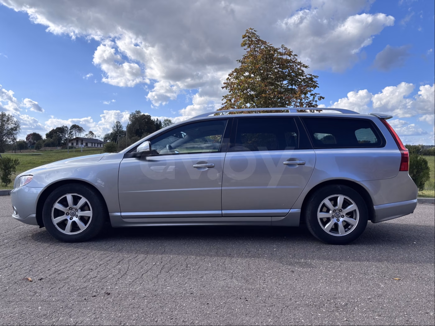 Volvo V70 фото 4