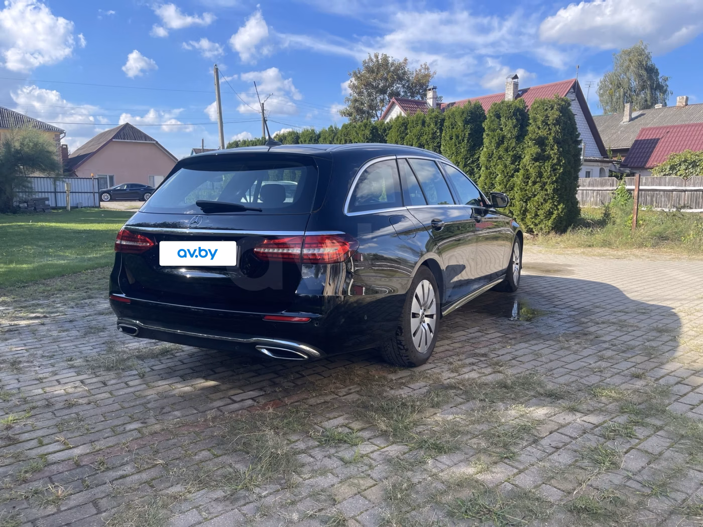 Mercedes-Benz E-Класс фото 2
