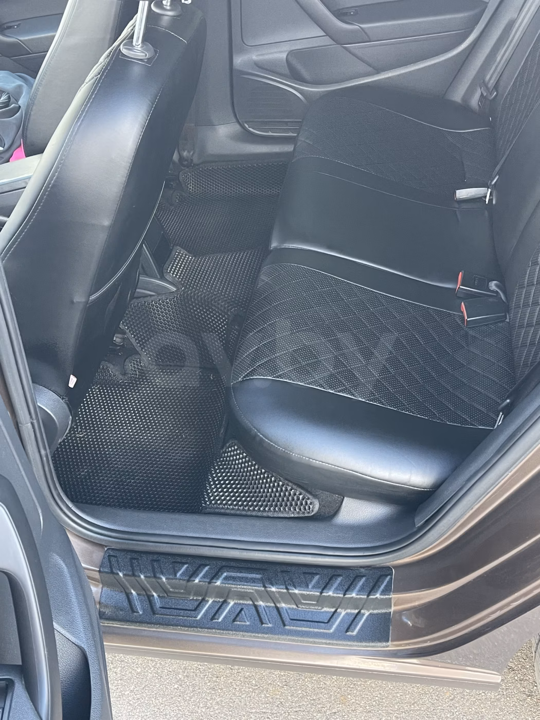 Volkswagen Polo Sedan фото 5