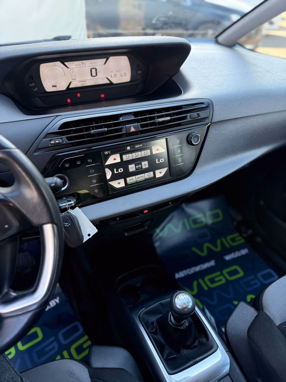 Citroen C4 Grand Picasso фото 10
