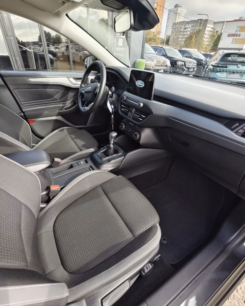Ford Focus фото 14
