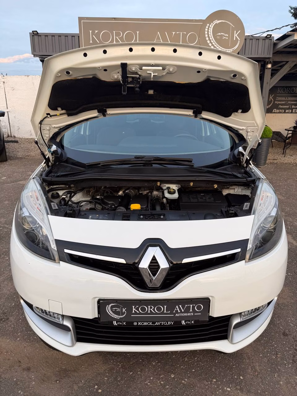 Renault Scenic фото 11