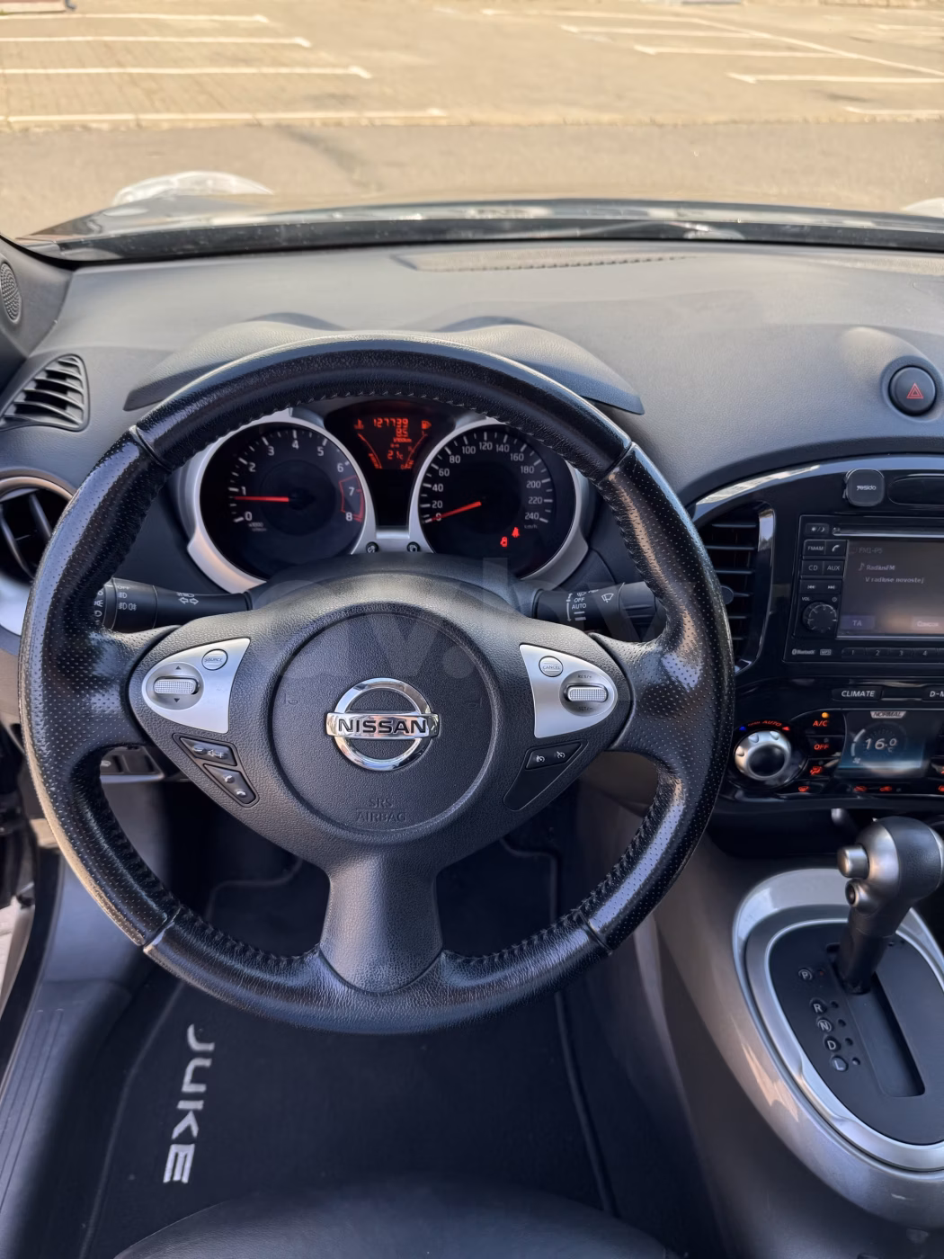 Nissan Juke фото 8