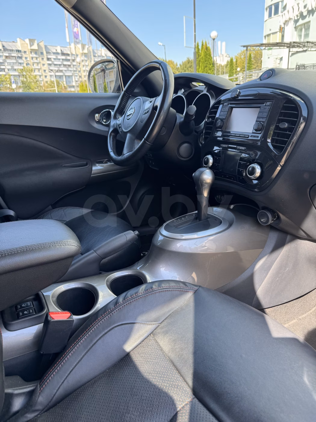 Nissan Juke фото 10