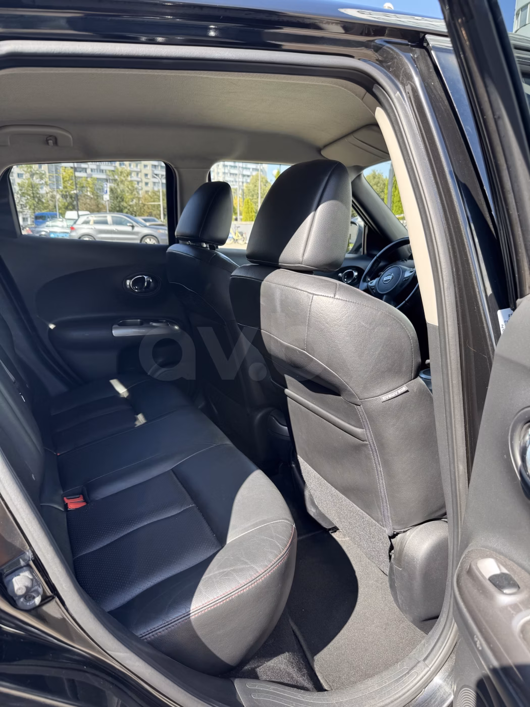 Nissan Juke фото 11